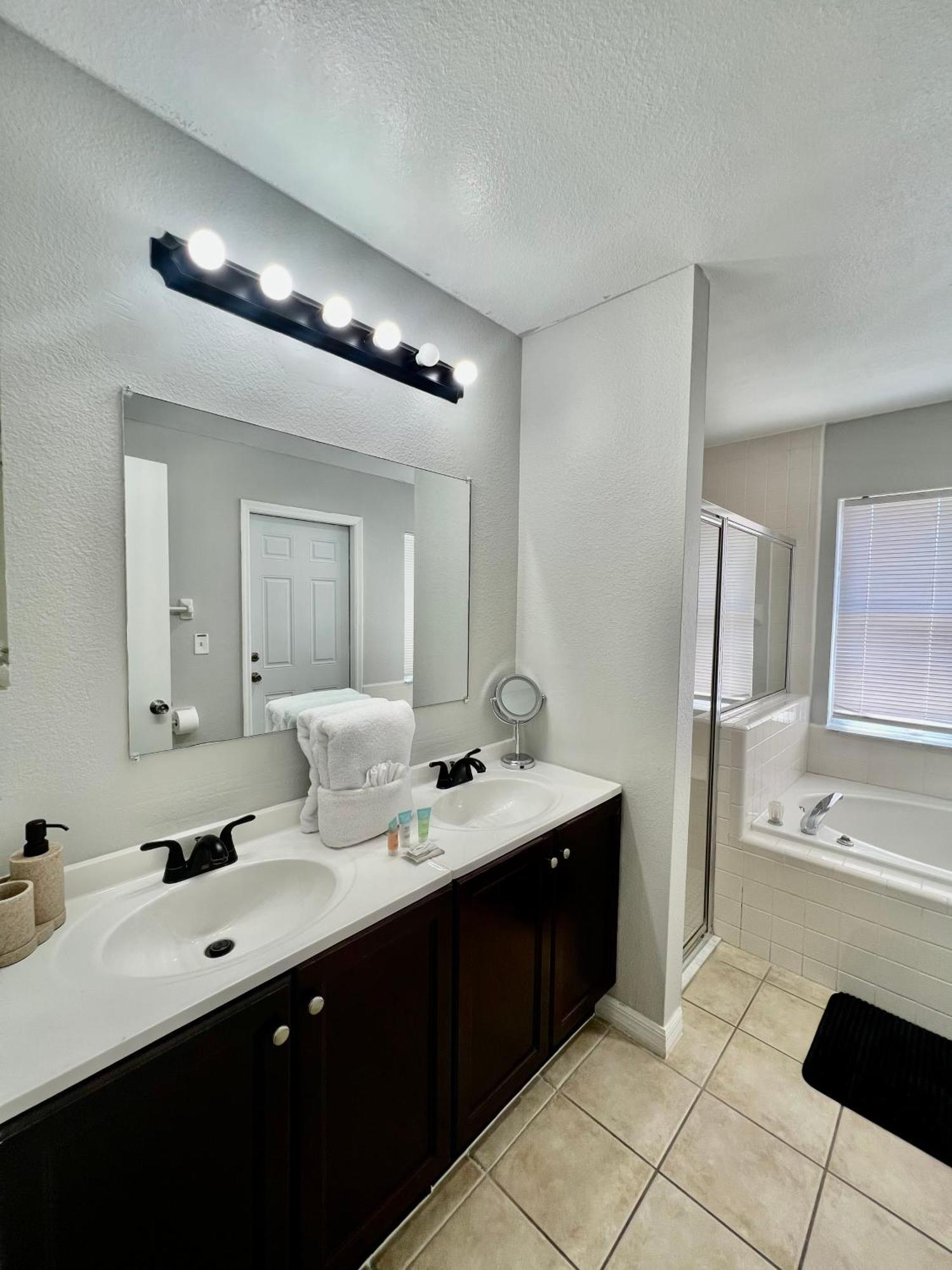 Vacation Home With Private Pool Near Disney World Kissimmee Exterior photo